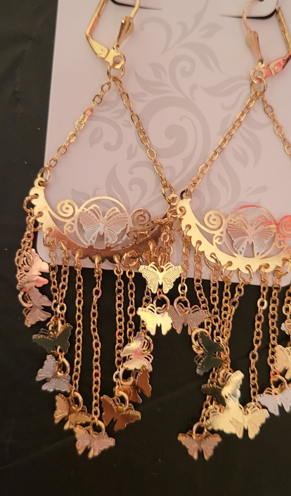 Gold filled earinings